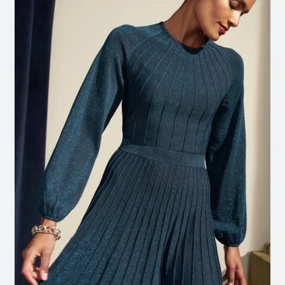 THE FOLD London Lumia Knitted Long Sleeve Pleated Midi Dress in Metallic Blue - Picture 3 of 16